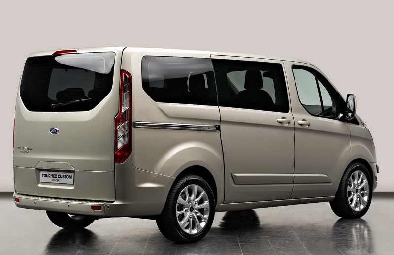 Ford-Tourneo-Custom-Concept-7.jpg