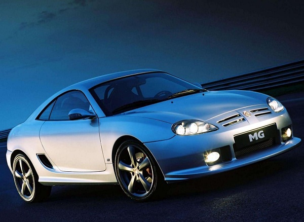 MG GT 2004