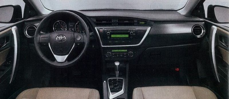 Toyota_Auris_5.jpg