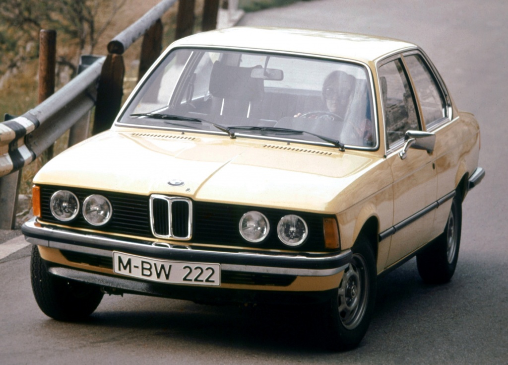 bmw_320i_coupe_E21.jpg