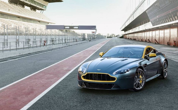 Aston Martin V8 Vantage N430 