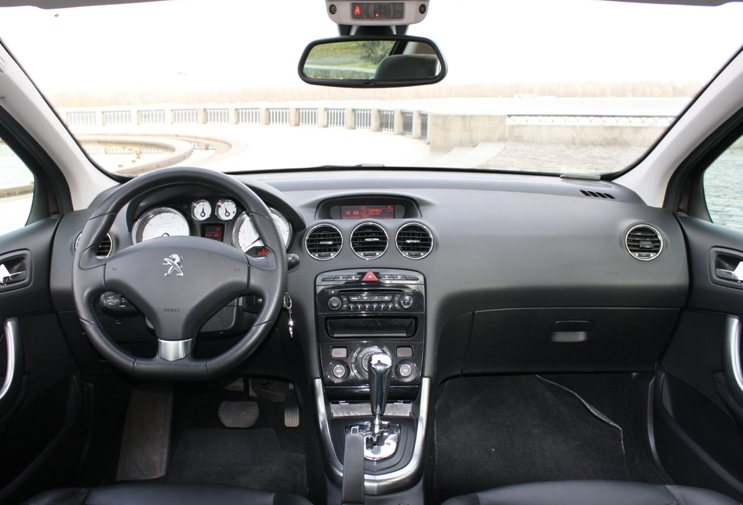 Peugeot_308_Auto_15.JPG