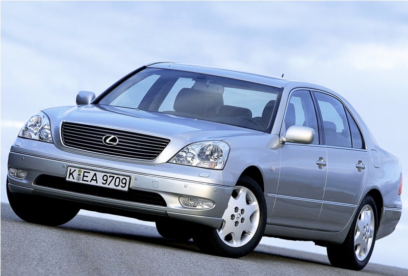 lexus_ls_3.jpg