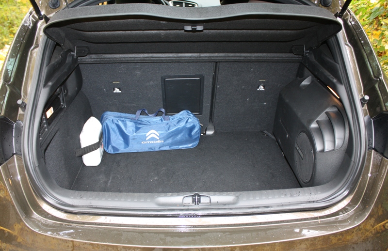 DS4_Interior_01.JPG