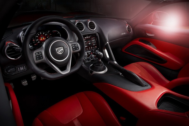 2013-SRT-Viper_09.jpg 2013-SRT-Viper_09.jpg