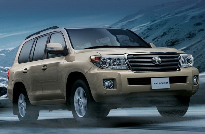 2012-Land-Cruiser-200_5.jpg