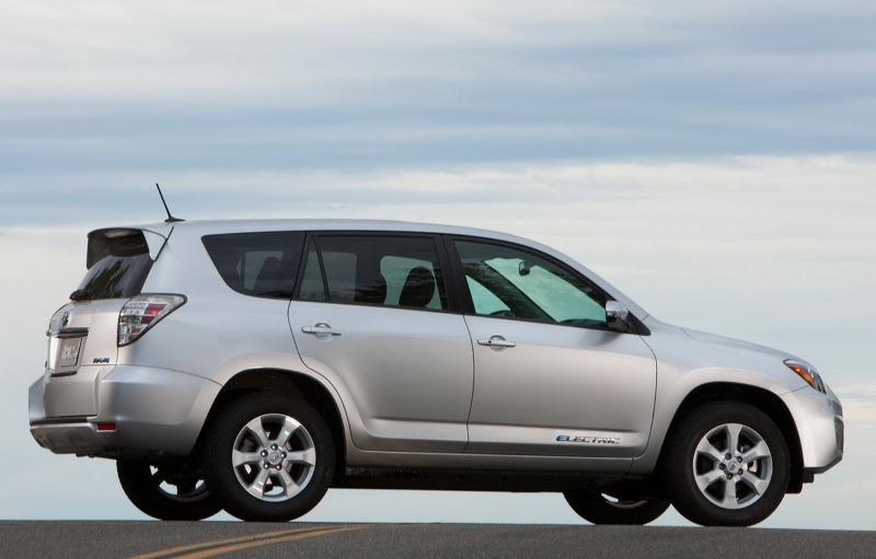 toyota_rav4_ev_13.jpg toyota_rav4_ev_13.jpg