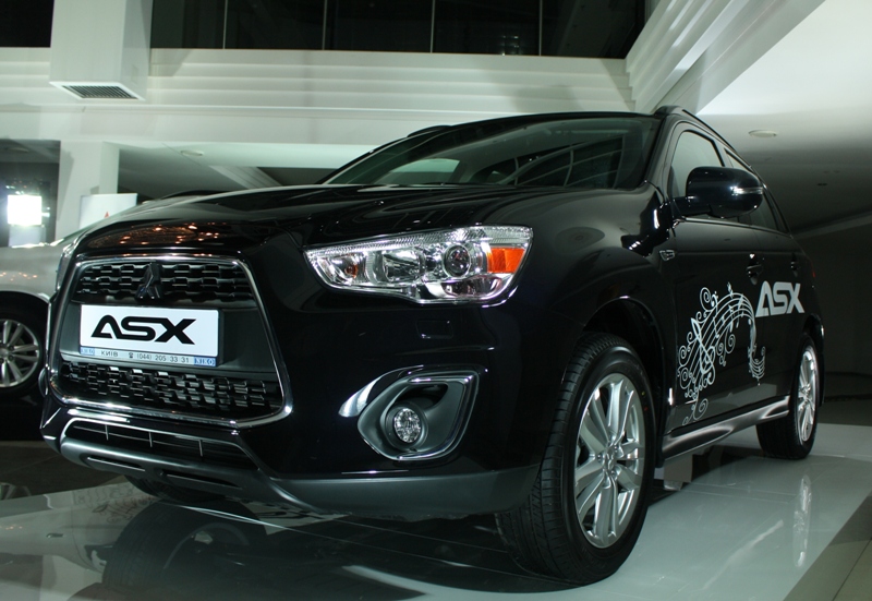 Mitsubishi_ASX_1.JPG