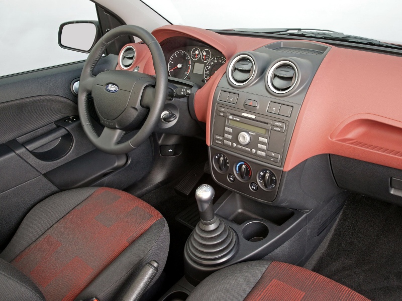 ford_fiesta_06.jpg ford_fiesta_06.jpg