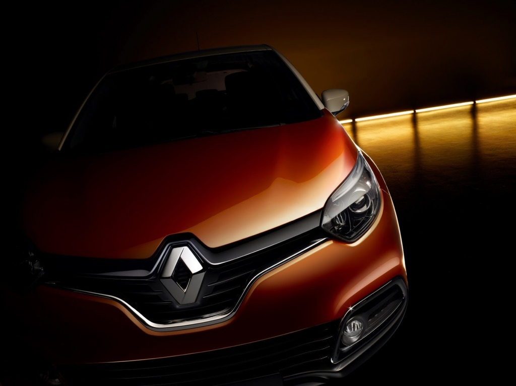 Renault-Captur-CUV[3].jpg