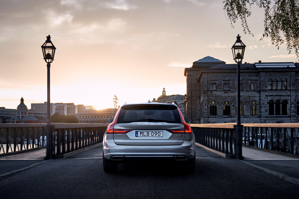 Volvo V90 Cross Country