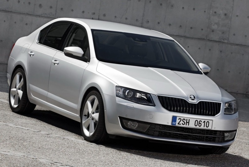 2013-Skoda-Octavia_3.jpg