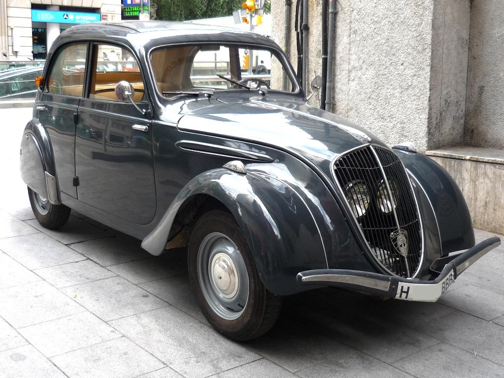 Peugeot 202.JPG