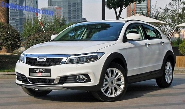 Qoros 3 City SUV