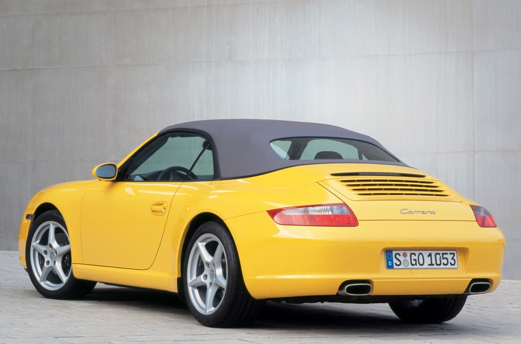 porsche_911_carrera_cabriolet.jpg