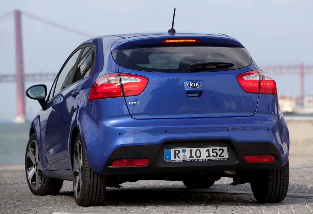 autowp.ru_kia_rio_hatchback_21.jpg