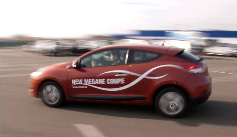 Renault Megane Coupe13.jpg