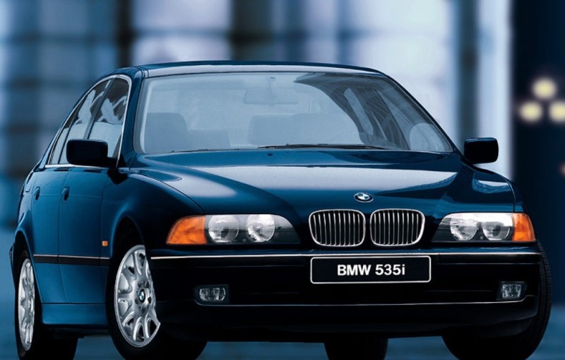 bmw_5_series_18.jpg