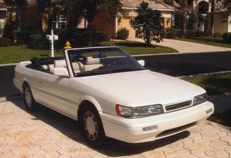 infiniti_m30_convertible_1.jpg