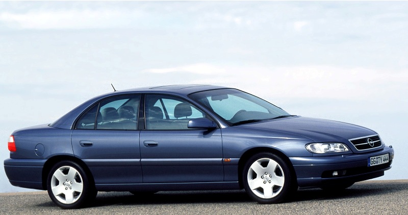 opel_omega_07.jpg