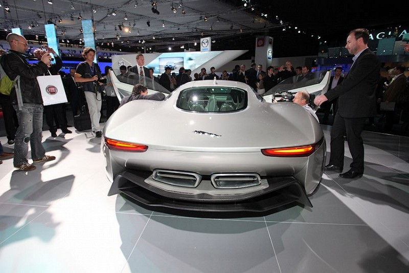 Прототип Jaguar C-X75 1 Прототип Jaguar C-X75 1.jpeg