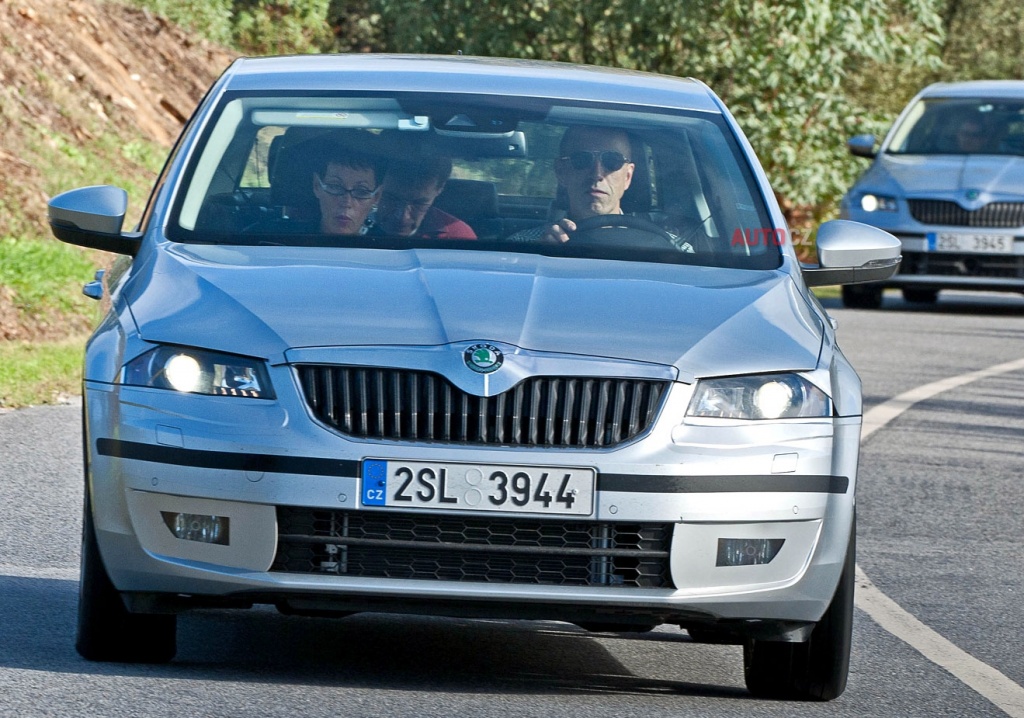 skoda_octavia_08.jpg skoda_octavia_08.jpg