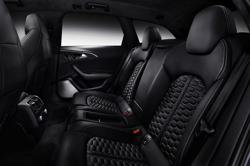 2013-Audi-RS6-Avant_04.jpg