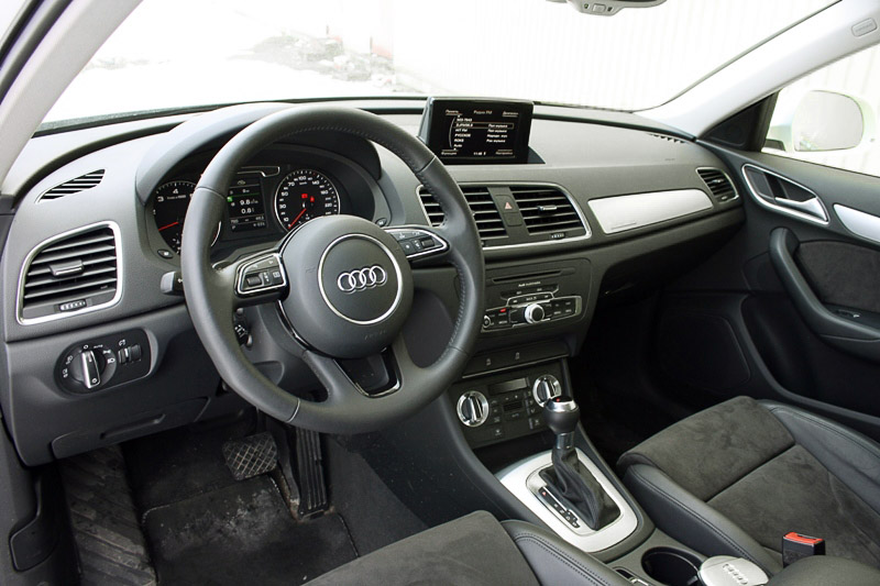 Audi_Q3_18.JPG