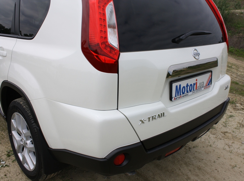 Nissan_X-Trail_06.JPG