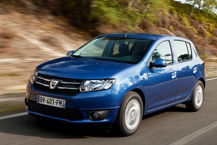 2013-Dacia-Sandero_4.jpg