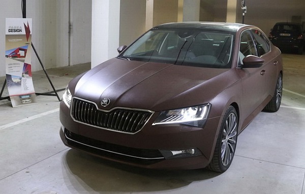 Skoda Superb с кожаным кузовом