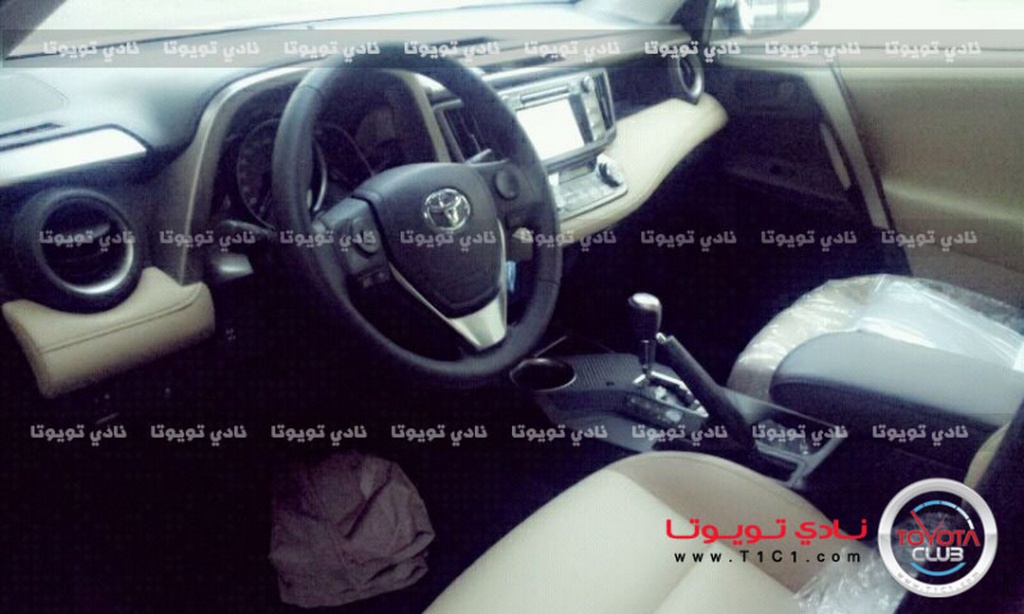 2013-Toyota-RAV4-3.jpg 2013-Toyota-RAV4-3.jpg