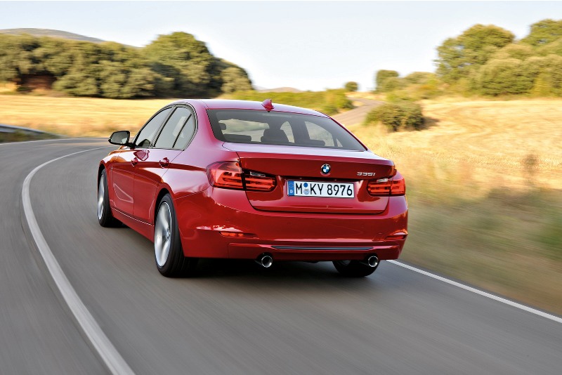 2012-BMW-Series-24.jpg