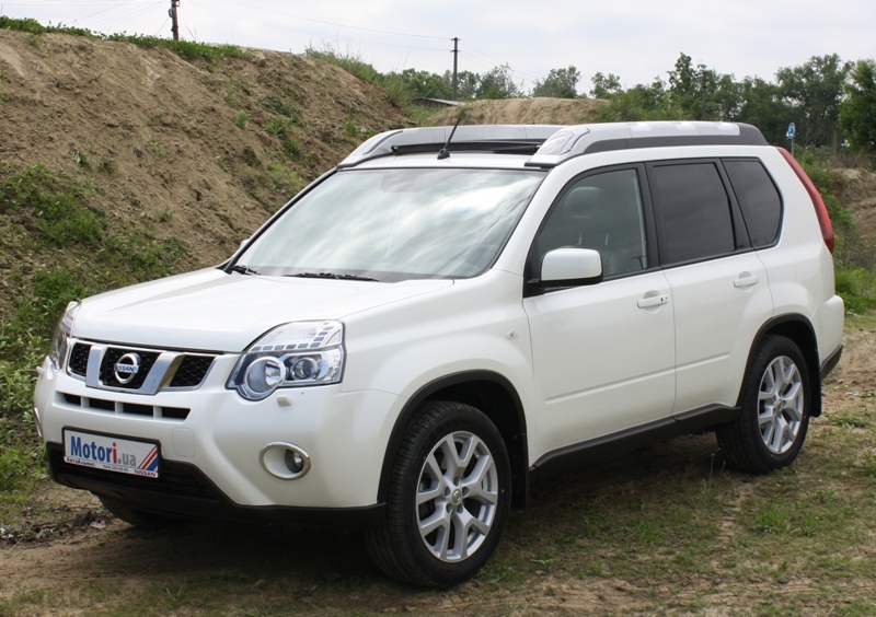 Nissan_X-Trail_12.JPG