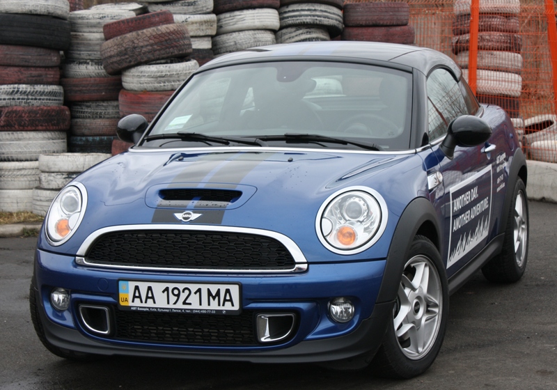 Mini_Cooper_S_Coupe_02.JPG