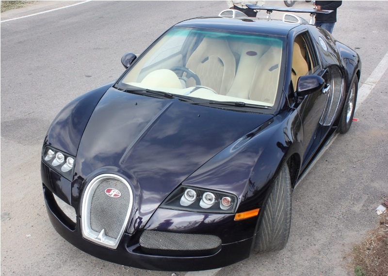 Bugatti-Veyron-Replica_5.jpg Bugatti-Veyron-Replica_5.jpg