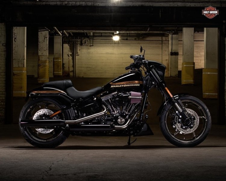 Harley-Davidson CVO Pro Street Breakout 2016