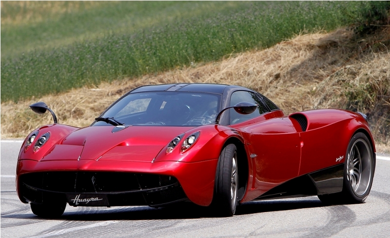 Pagani_Huayra_3.jpg Pagani_Huayra_3.jpg