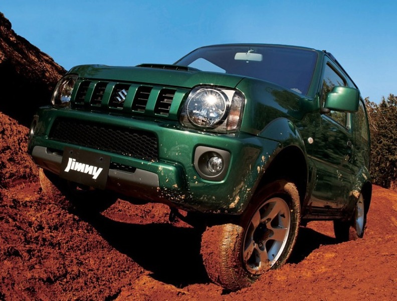 Suzuki_Jimny_11.jpg