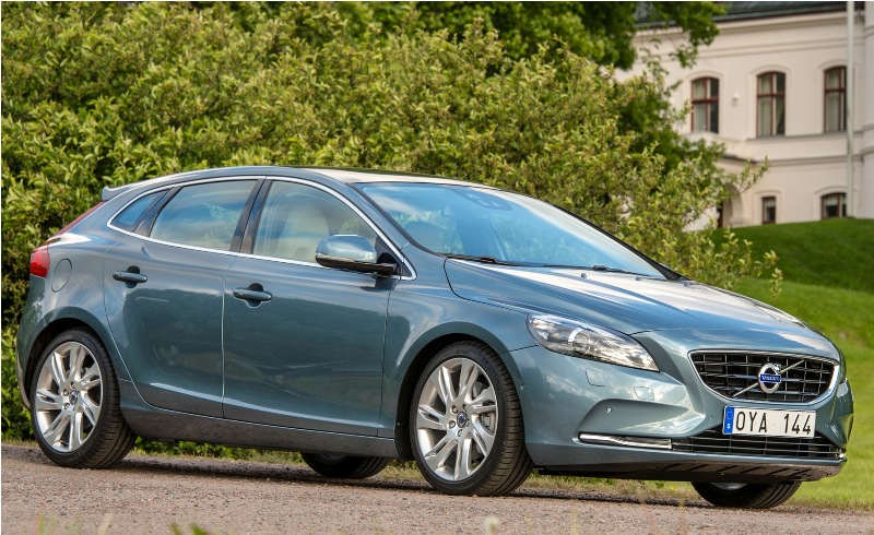 volvo_v40.jpg