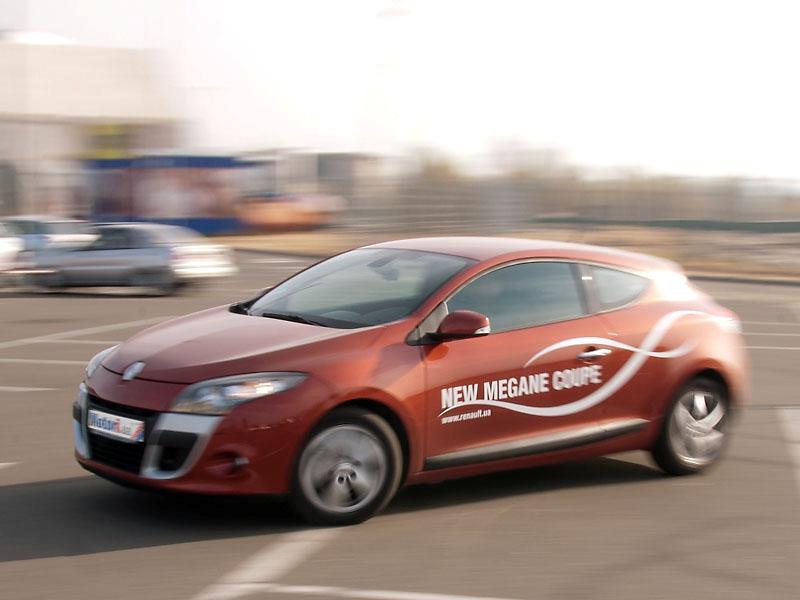 Renault Megane Coupe11.jpg