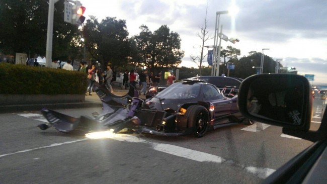 разбитая Pagani Zonda ZoZo разбитая Pagani Zonda ZoZo