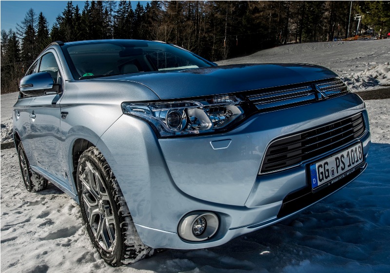 mitsubishi_outlander_phev_2.jpg mitsubishi_outlander_phev_2.jpg