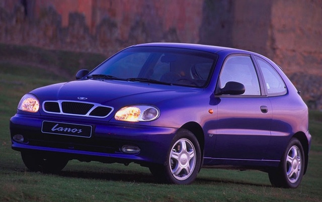 daewoo_lanos_01.jpg