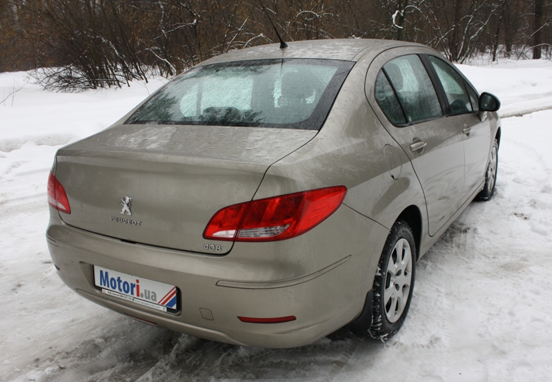 Peugeot_408_11.JPG