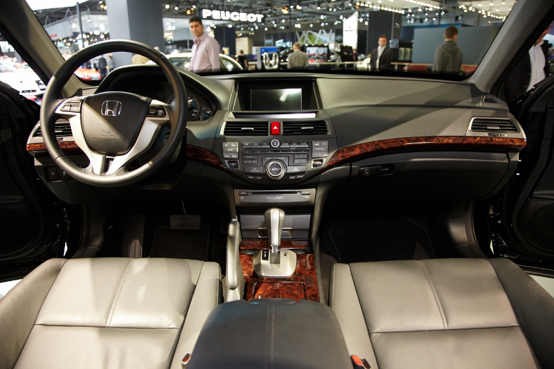 Honda_Crosstour_Ukraine_03.jpg Honda_Crosstour_Ukraine_03.jpg
