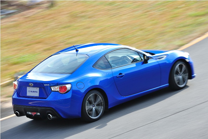 2013-Subaru-BRZ_1004.jpg