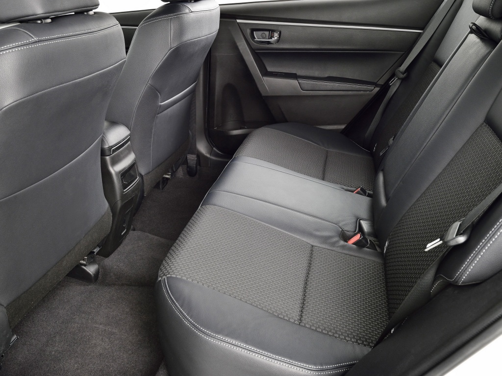 toyota_corolla_eu-spec_6.jpg toyota_corolla_eu-spec_6.jpg