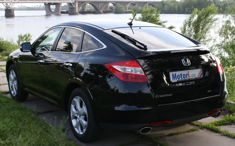 Honda_Crosstour_Test_05.JPG