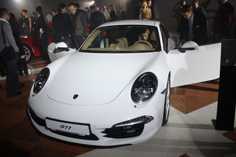 Porsche‑911_Kiev06.JPG